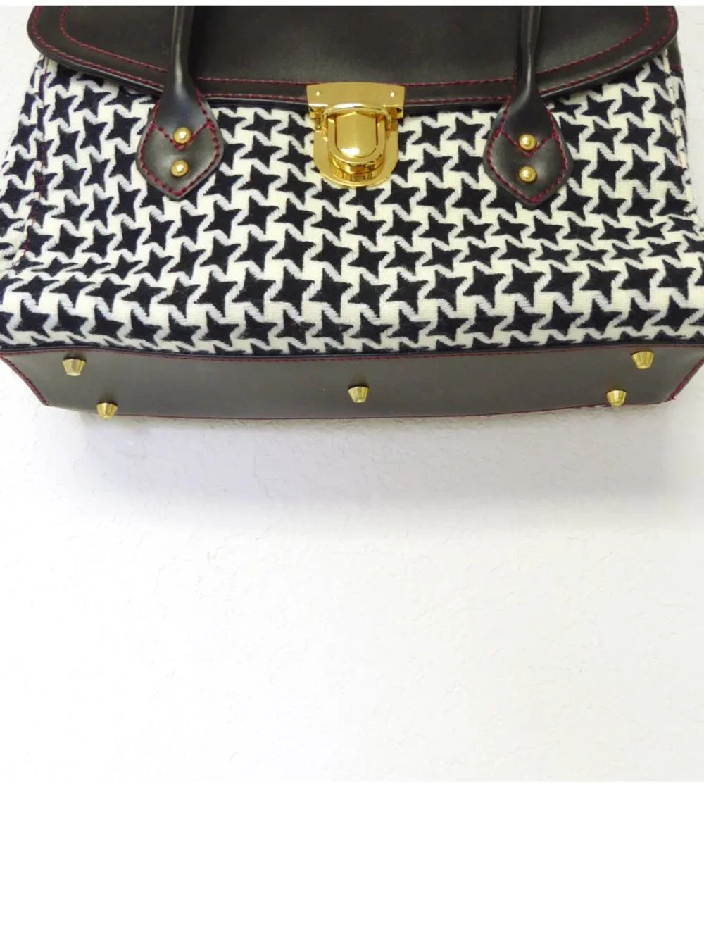 New Joan Rivers Classics black and cream houndstooth style rectangle purse